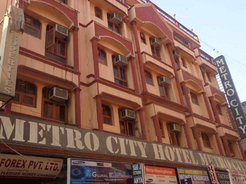 Metro City Delhi  Exteriör bild