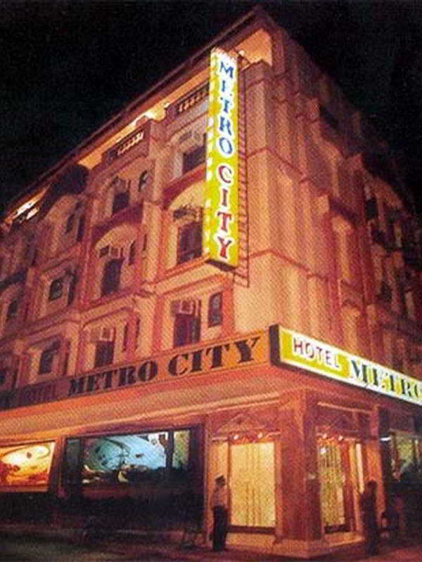 Metro City Delhi  Exteriör bild